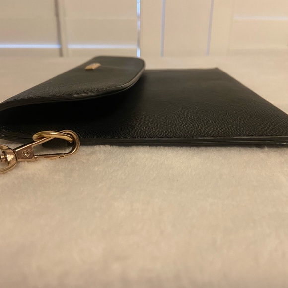 Elim & Paul Wristlet in Black with Magnetic Front Closure EUC - Picture 7 of 7